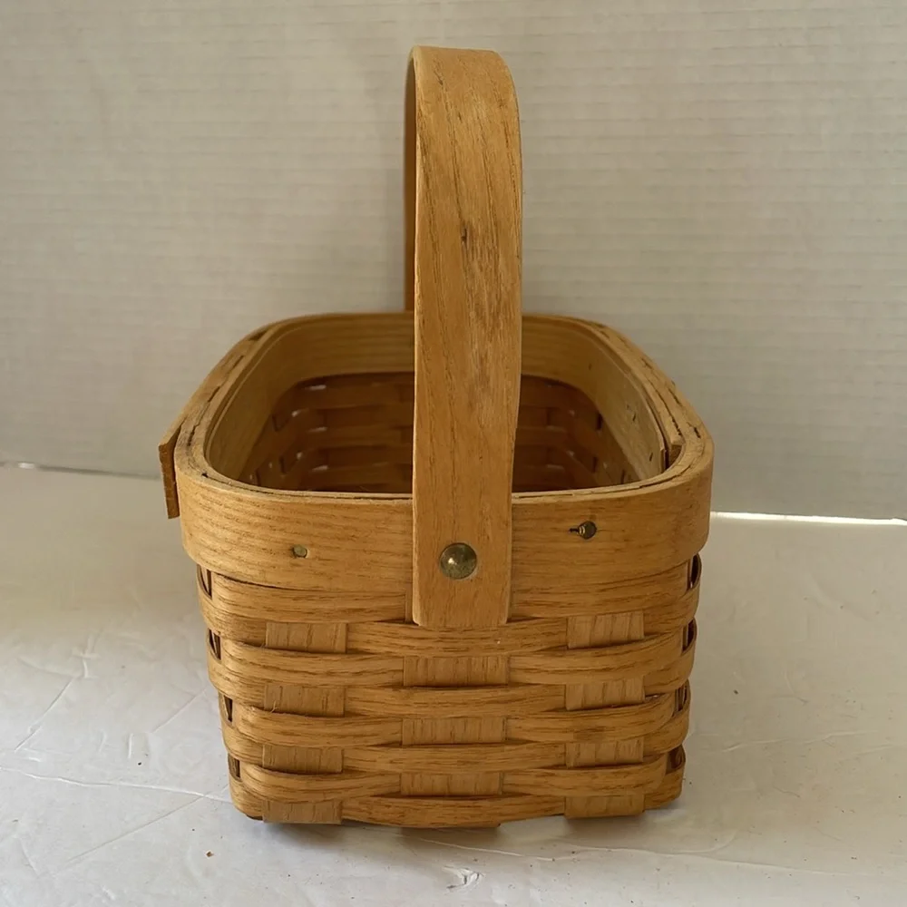 Peterboro Basket small rectangular handle